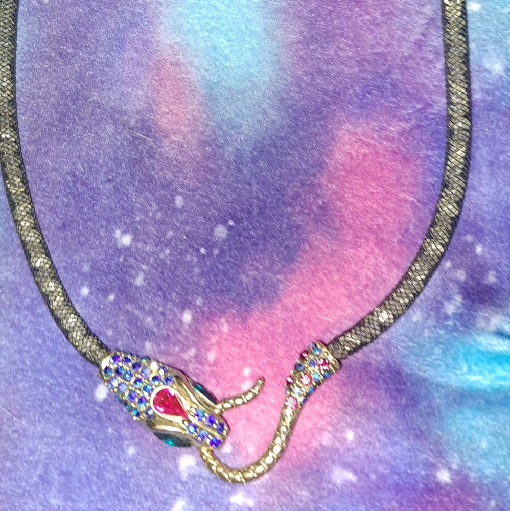 Betsey Johnson snake necklace